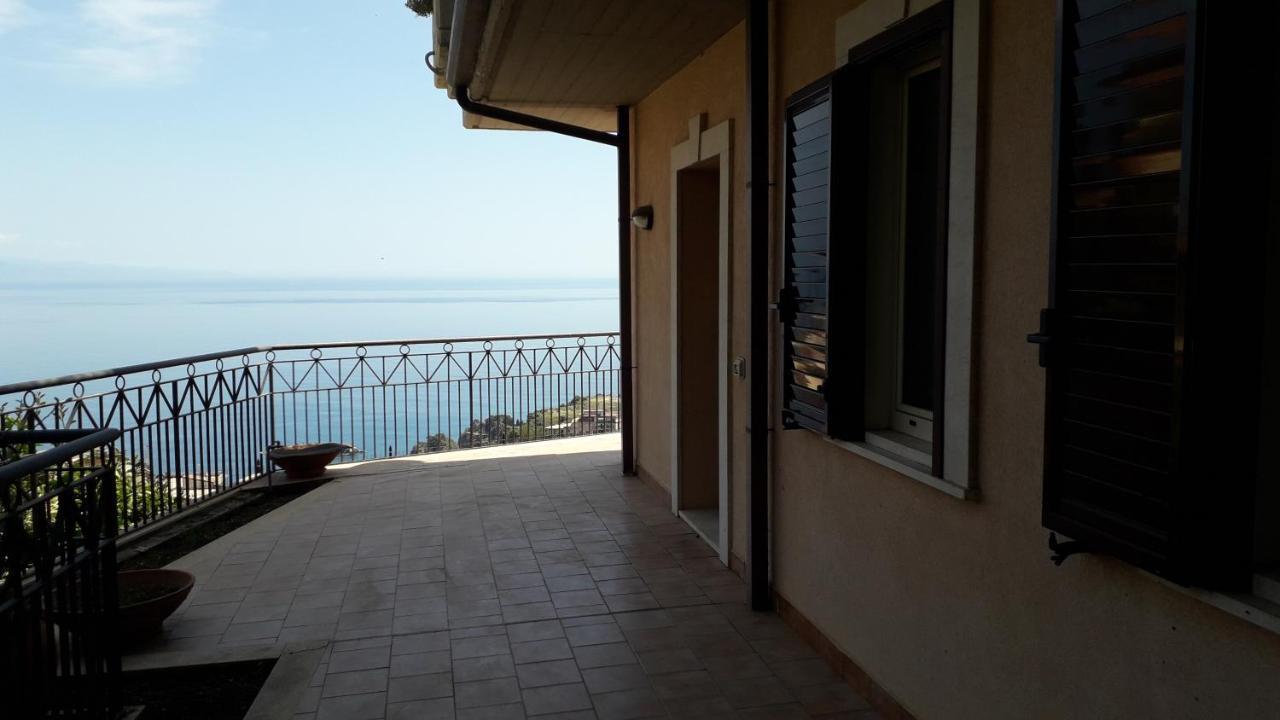 Appartamento Incantevole A Taormina - Casa Ninetta Exterior foto