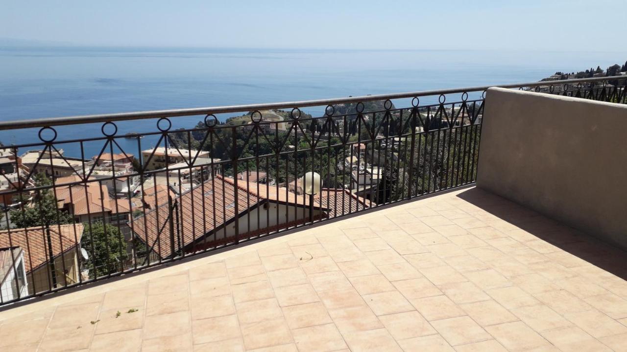 Appartamento Incantevole A Taormina - Casa Ninetta Exterior foto